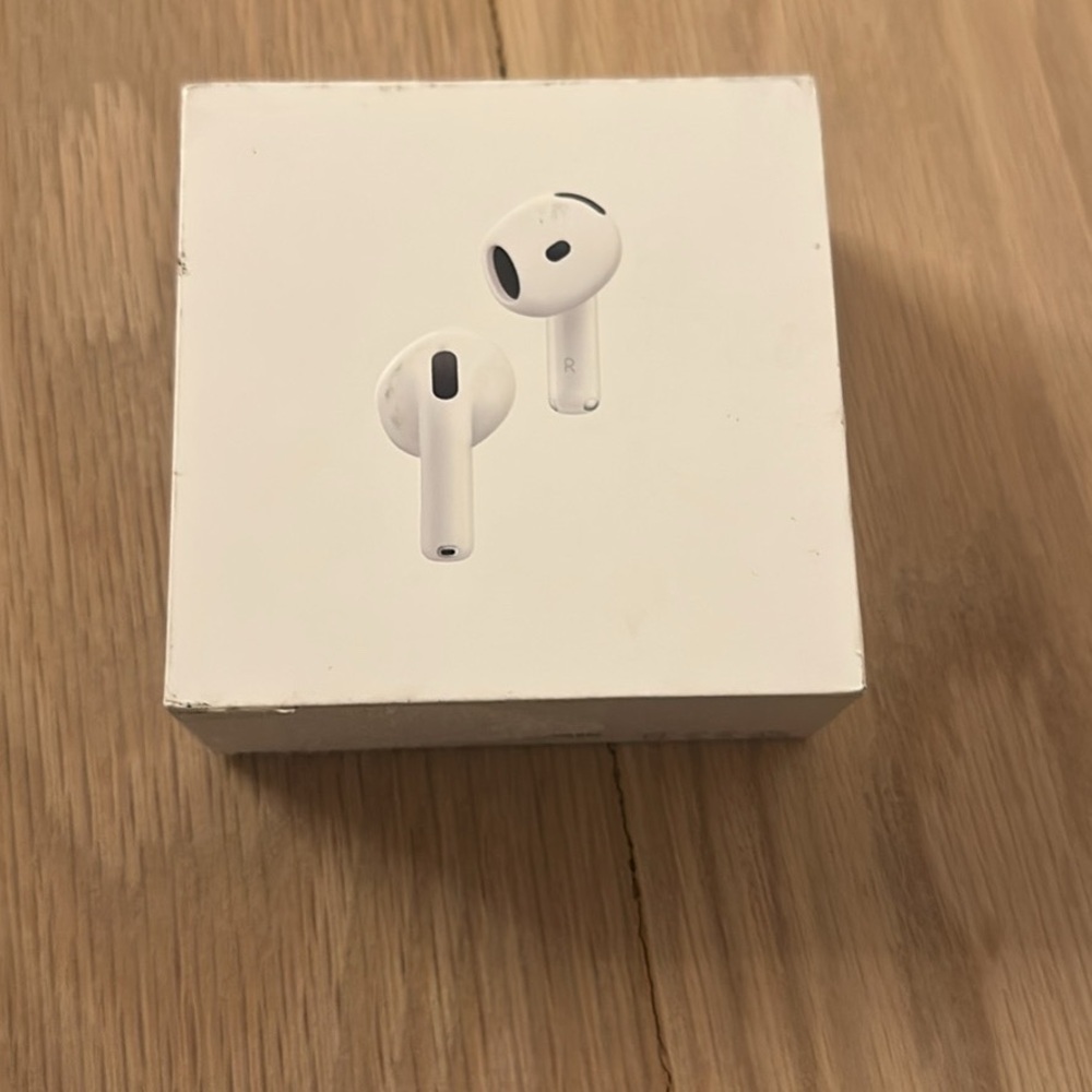 AirPod 4 with active noise cancellation brand new